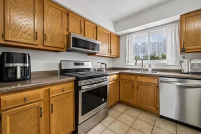 9364 Golf Road #2B, Des Plaines, IL 60016 - Photo 9