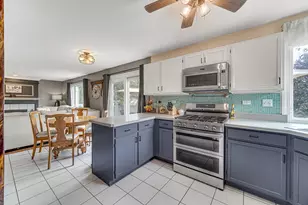 1121 Millcreek Ln, Algonquin, IL 60102 - Photo 5