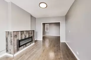 4330 S Langley Ave, Chicago, IL 60653 - Photo 17