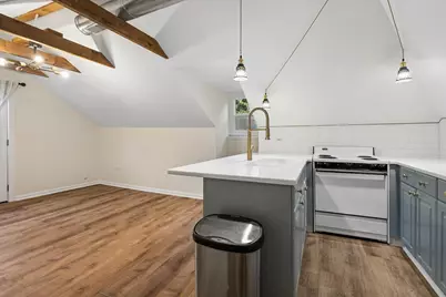 692 Cherry Avenue #B, Lake Forest, IL 60045 - Photo 3