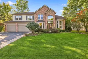 170 Salford Dr, Algonquin, IL 60102 - Photo 3