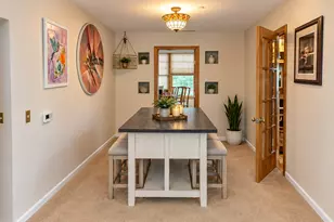 920 Parkview Ln, Des Plaines, IL 60016 - Photo 3