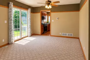 933 Brian Dr, Manteno, IL 60950 - Photo 7
