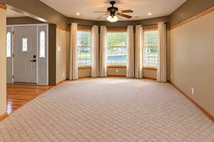 933 Brian Dr, Manteno, IL 60950 - Photo 5