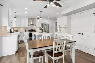 608 Wainsford Dr, Hoffman Estates, IL 60169 - Photo 13