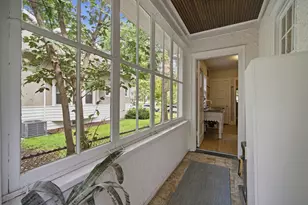 1060 Griffith Rd, Lake Forest, IL 60045 - Photo 23