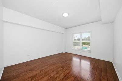 125 Lakeview Drive #207, Bloomingdale, IL 60108 - Photo 9