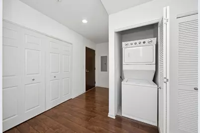 125 Lakeview Drive #207, Bloomingdale, IL 60108 - Photo 5