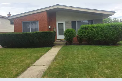 8441 W Madison Drive, Niles, IL 60714 - Photo 1