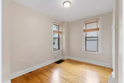 446 W Park Avenue, Aurora, IL 60506 - Photo 11