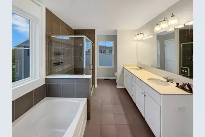1582 Albany Street, Grayslake, IL 60030 - Photo 9