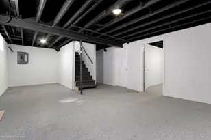 353 W 15th Pl, Chicago Heights, IL 60411 - Photo 17