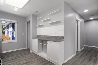 353 W 15th Place, Chicago Heights, IL 60411 - Photo 9