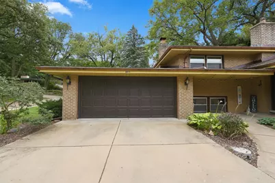 853 Edgewater Drive, Naperville, IL 60540 - Photo 3