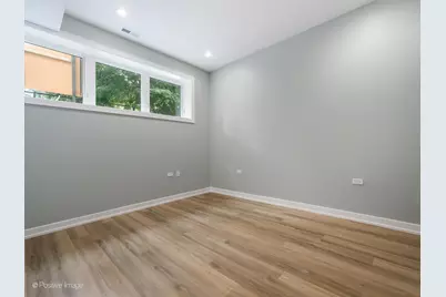 3721 N Kenmore Avenue #1, Chicago, IL 60613 - Photo 9