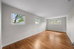 2612 Fontana Dr, Glenview, IL 60025 - Photo 9