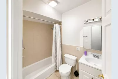 1536 W Pratt Boulevard #3D, Chicago, IL 60626 - Photo 7