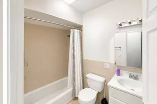 1536 W Pratt Blvd, Chicago, IL 60626 - Photo 7