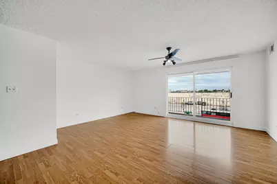 7347 W 79th Place #3C, Bridgeview, IL 60455 - Photo 5
