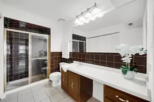 7347 W 79th Pl, Bridgeview, IL 60455 - Photo 13