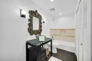 7347 W 79th Pl, Bridgeview, IL 60455 - Photo 15