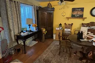 508 W Division St, Galva, IL 61434 - Photo 9