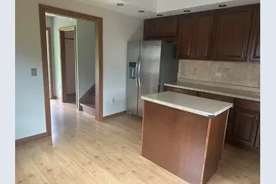 16W031 91st Street, Burr Ridge, IL 60527 - Photo 9