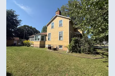 726 N Church Street, Princeton, IL 61356 - Photo 3