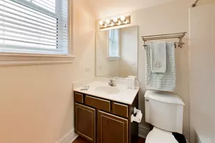 1865 Admiral Ct, Glenview, IL 60026 - Photo 27
