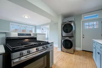 845 Lyman Avenue #2S, Oak Park, IL 60304 - Photo 5