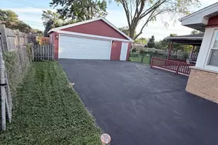 6635 W 87th St, Oak Lawn, IL 60453 - Photo 5