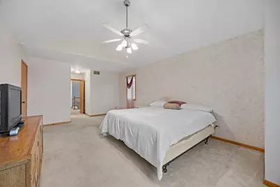 2012 Clover Lane #2012, Woodridge, IL 60517 - Photo 23