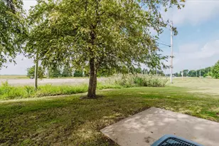 23 Fetzer Dr, Bloomington, IL 61704 - Photo 21