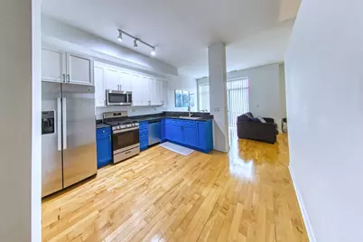 4050 N Lincoln Avenue #202, Chicago, IL 60618 - Photo 3