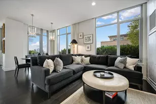 540 W Webster Ave, Chicago, IL 60614 - Photo 9