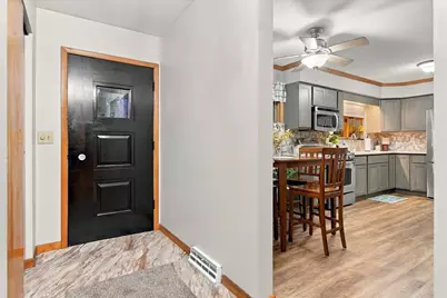 1113 Beech Drive, Dixon, IL 61021 - Photo 5