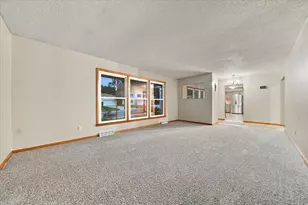 1113 Beech Dr, Dixon, IL 61021 - Photo 9