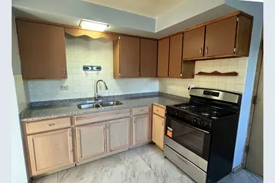4385 N Oak Park Avenue #1-B, Harwood Heights, IL 60706 - Photo 7