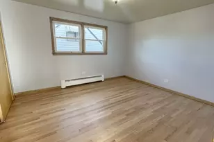 4385 N Oak Park Ave, Harwood Heights, IL 60706 - Photo 5