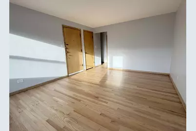4385 N Oak Park Avenue #1-B, Harwood Heights, IL 60706 - Photo 3