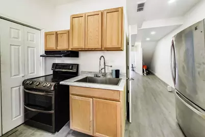 7621 S Eggleston Avenue, Chicago, IL 60620 - Photo 11