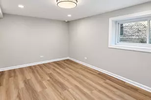 18 S Austin Blvd, Oak Park, IL 60304 - Photo 5