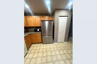 1749 Newport Lane, Montgomery, IL 60538 - Photo 17