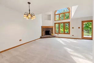 19418 Cranfield Ln, Tinley Park, IL 60487 - Photo 7