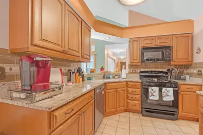 2026 N Windham Court, Arlington Heights, IL 60004 - Photo 7