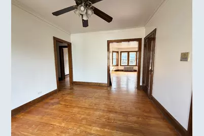 4208 W Cullom Avenue #2, Chicago, IL 60641 - Photo 9