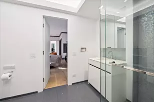 1318 N Astor St, Chicago, IL 60610 - Photo 51