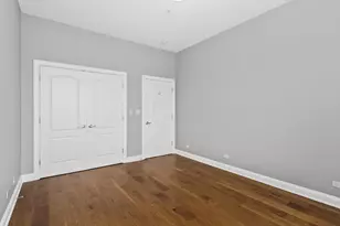 4953 Oakton St, Skokie, IL 60077 - Photo 23