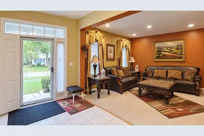 3042 Seekonk Avenue, Elgin, IL 60124 - Photo 5