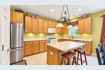 3042 Seekonk Avenue, Elgin, IL 60124 - Photo 15